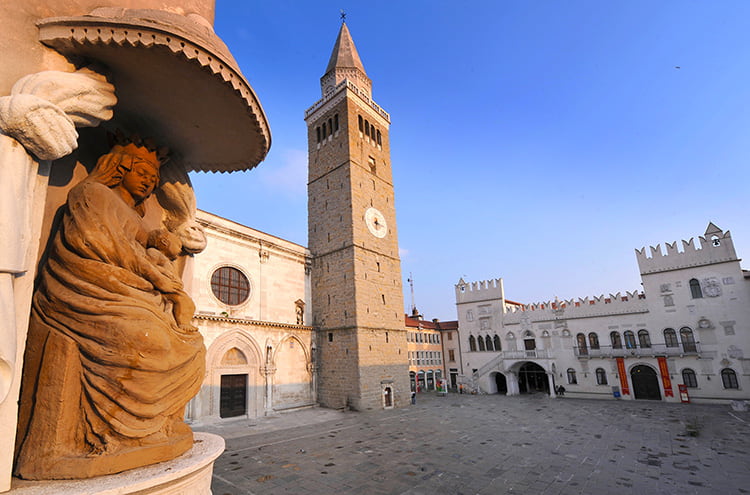 place Tito dans la ville de Koper