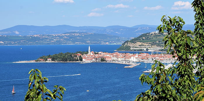 village de izola